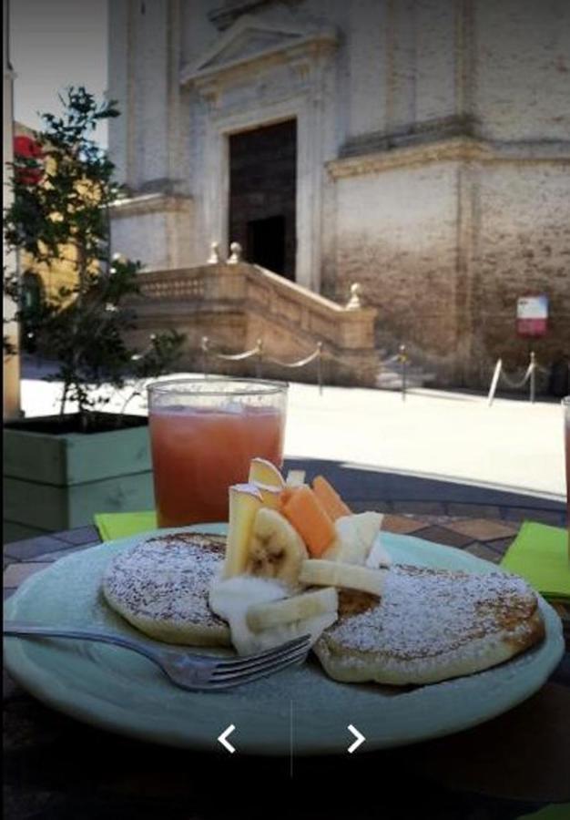 Xenia, Vasto Acomodação com café da manhã Exterior foto