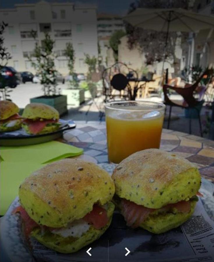 Xenia, Vasto Acomodação com café da manhã Exterior foto